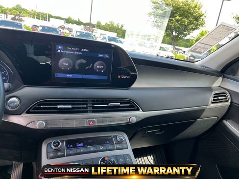 Used 2021 Hyundai Palisade SEL w/ Convenience Package AWD/4WD image 16