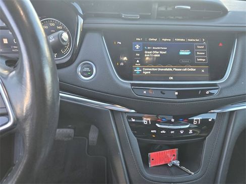 Used 2021 Cadillac XT5 Premium Luxury image 13