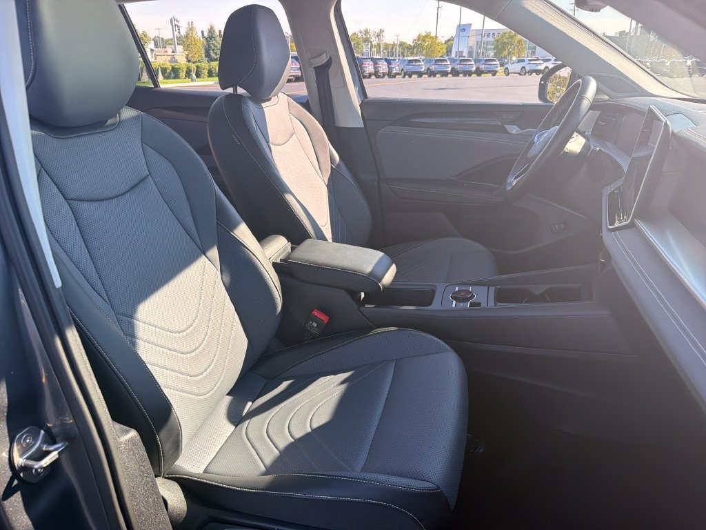 Certified 2026 Volkswagen Tiguan SE AWD/4WD image 25