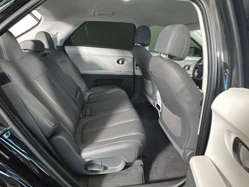 Used 2025 Hyundai Ioniq 5 SEL RWD image 28
