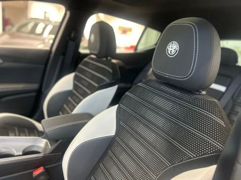 New 2026 Alfa Romeo Tonale w/ Active Assist Package image 11