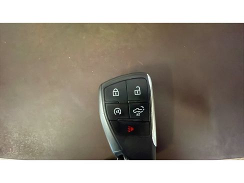 Used 2023 Chevrolet Silverado 1500 Custom AWD/4WD image 18