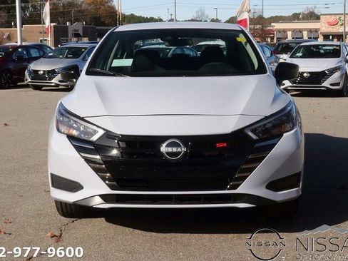 New 2025 Nissan Versa SR image 2