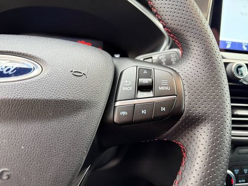 Used 2025 Ford Escape ST-Line w/ Equipment Group 301A FWD image 25