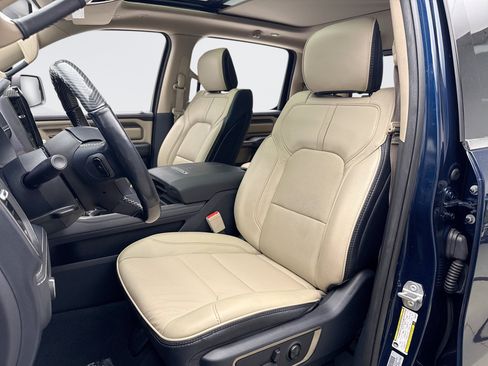 Used 2019 RAM 1500 Limited AWD/4WD image 11