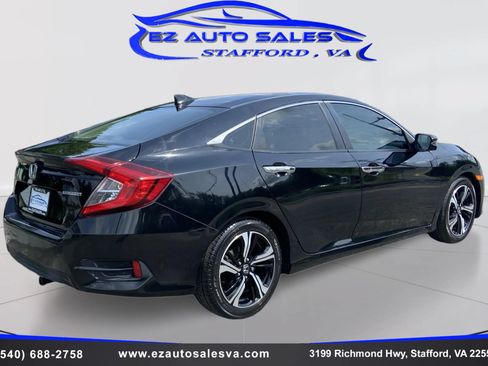 Used 2016 Honda Civic Touring image 5