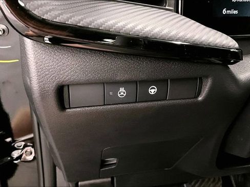 New 2026 Nissan Kicks SR w/ SR Premium Package image 29