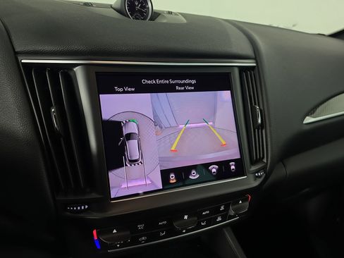 Used 2022 Maserati Levante Modena AWD/4WD image 25