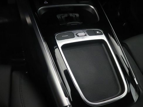 Certified 2026 Mercedes-Benz GLB 250 image 18