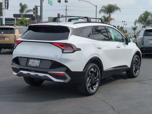 Certified 2025 Kia Sportage SX AWD/4WD image 3
