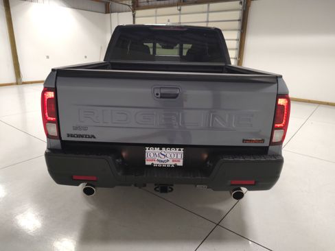 Used 2026 Honda Ridgeline TrailSport image 12