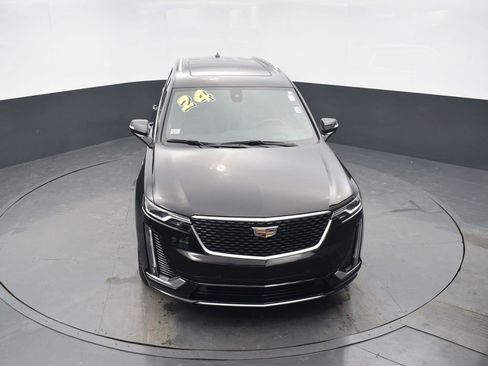 Used 2024 Cadillac XT6 Premium Luxury w/ Technology Package image 40