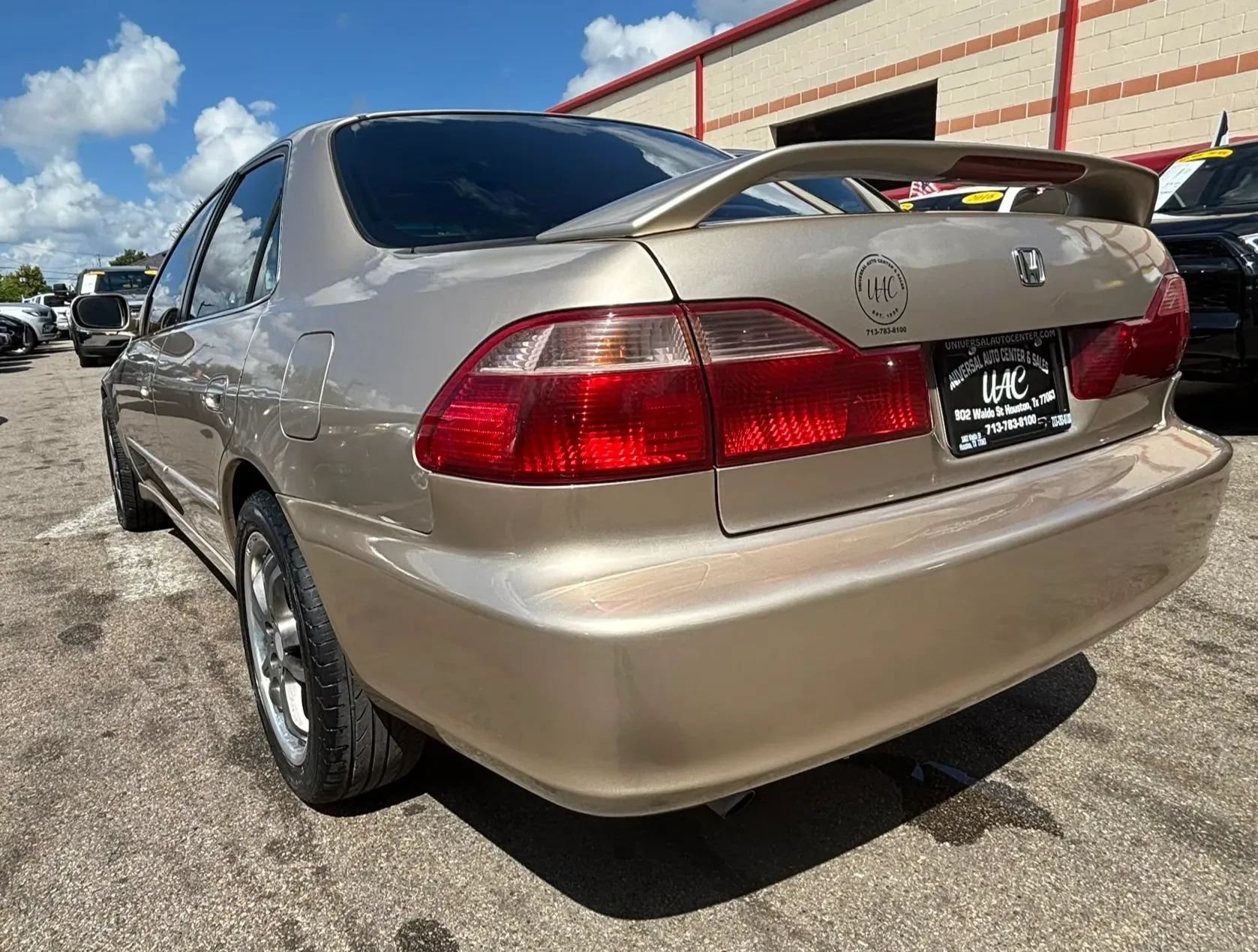 Used 2000 Honda Accord EX image 4