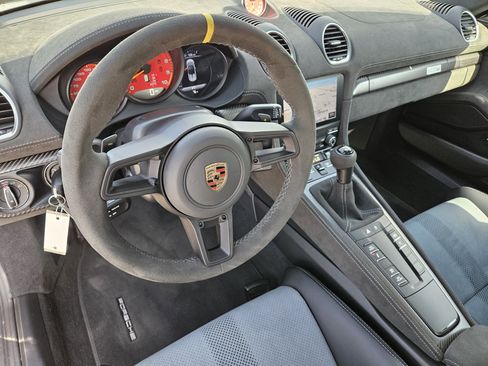 Certified 2025 Porsche 718 Boxster Spyder RS image 27