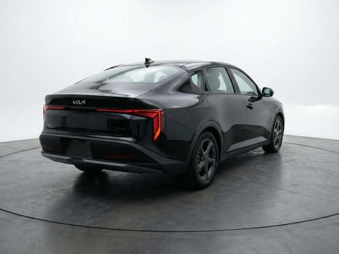 Used 2025 Kia K4 FWD image 9