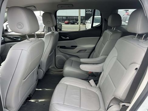 Certified 2023 GMC Acadia SLT w/ Preferred Package AWD/4WD image 11