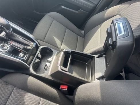 Used 2024 Chevrolet Colorado LT w/ LT Convenience Package AWD/4WD image 23