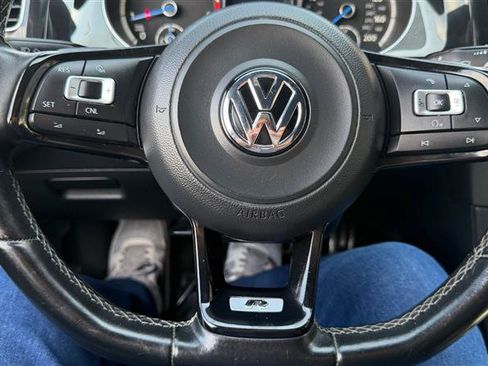 Used 2015 Volkswagen Golf R 4-Door AWD/4WD image 29