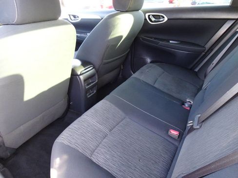 Used 2015 Nissan Sentra SV w/ Style Package image 21