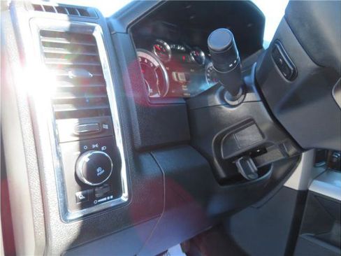 Used 2018 RAM 2500 Laramie w/ Off Road Package image 33