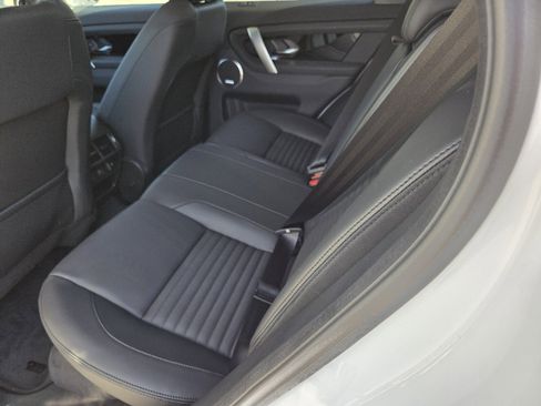 New 2025 Land Rover Discovery Sport S image 24