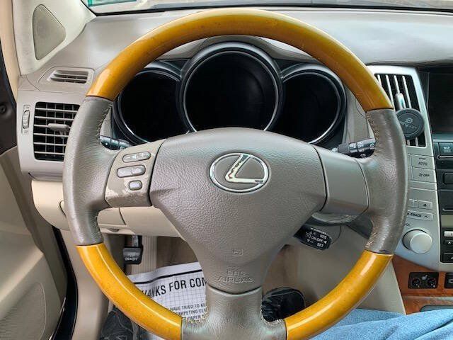 Used 2004 Lexus RX 330 AWD image 18