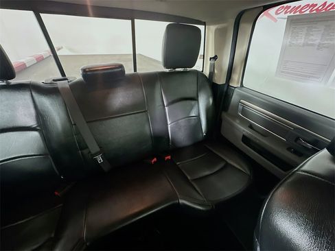 Used 2017 RAM 1500 Classic SLT image 14