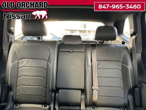 Used 2022 Volkswagen Tiguan SEL R-Line image 13