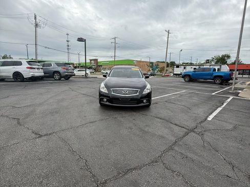 Used 2012 INFINITI G37 x Sedan w/ Premium Pkg AWD/4WD image 4