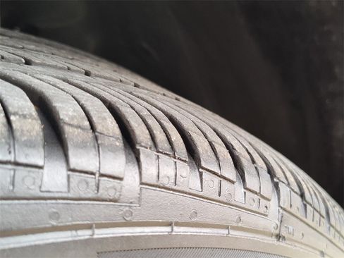 Certified 2025 Audi Q3 2.0T Premium w/ Convenience Package image 20