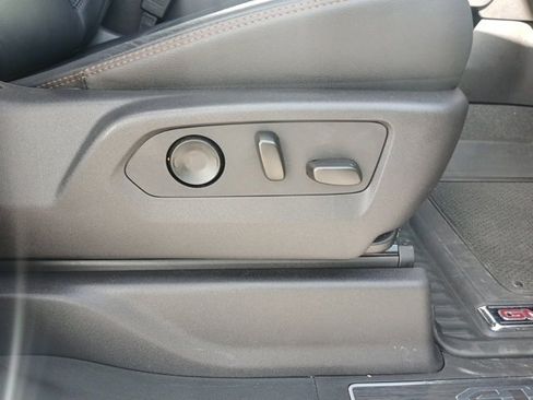 Used 2024 GMC Sierra 2500 AT4 w/ AT4 Premium Plus Package image 35