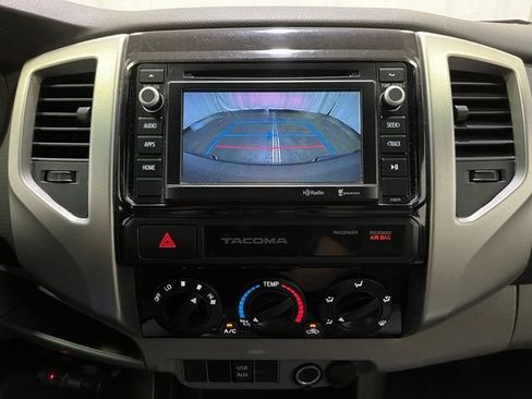 Used 2015 Toyota Tacoma PreRunner w/ TRD Off-Road Package RWD image 18