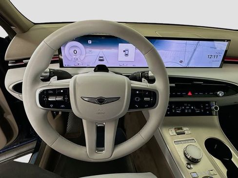 New 2026 Genesis GV70 2.5T Advanced image 10