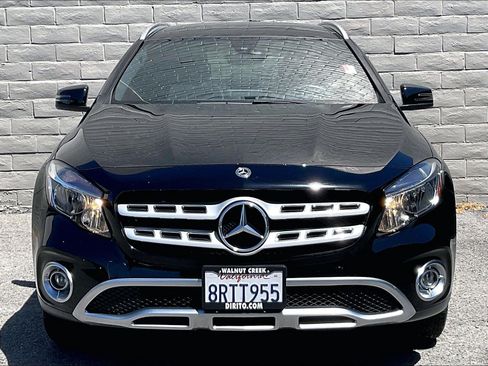 Used 2018 Mercedes-Benz GLA 250 4MATIC image 2