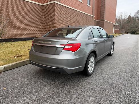 Used 2012 Chrysler 200 Touring w/ Cold Weather Group image 9