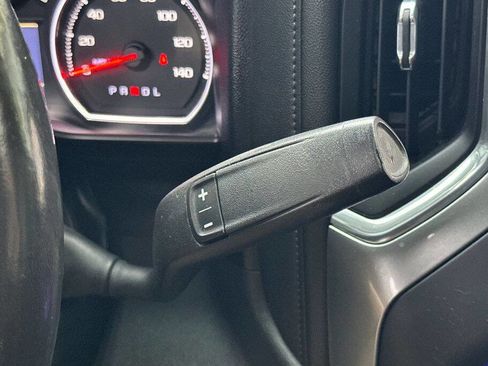 Used 2019 Chevrolet Silverado 1500 LTZ image 21