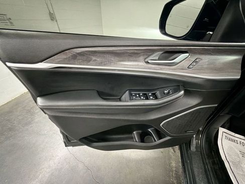 Used 2021 Jeep Grand Cherokee L Limited w/ Trailer Tow Group (B) image 23