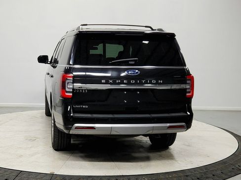 Used 2024 Ford Expedition Limited image 6