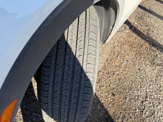 Used 2025 Buick Envista Preferred FWD image 21