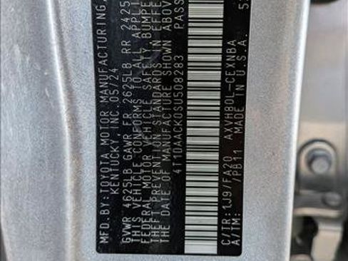 Certified 2025 Toyota Camry LE FWD image 24