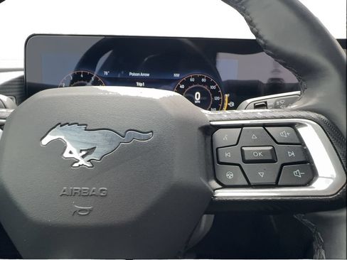 Used 2025 Ford Mustang Premium RWD image 37