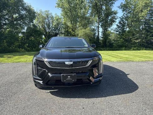 New 2026 Cadillac Optiq Sport 1 AWD/4WD image 9