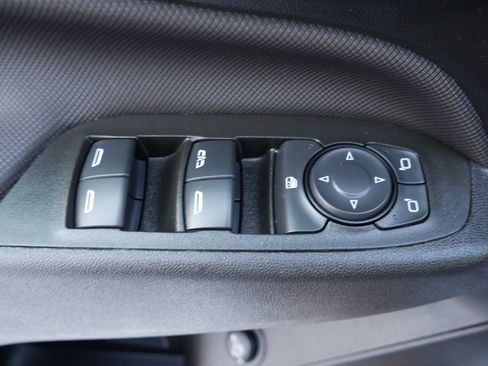 Used 2024 Chevrolet Equinox RS FWD image 28