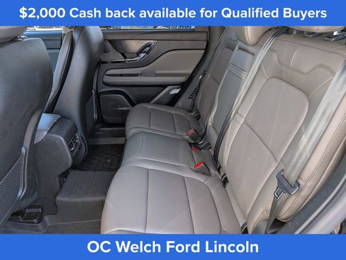 New 2026 Lincoln Corsair Reserve FWD image 16