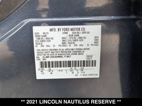 Used 2021 Lincoln Nautilus Reserve AWD/4WD image 32