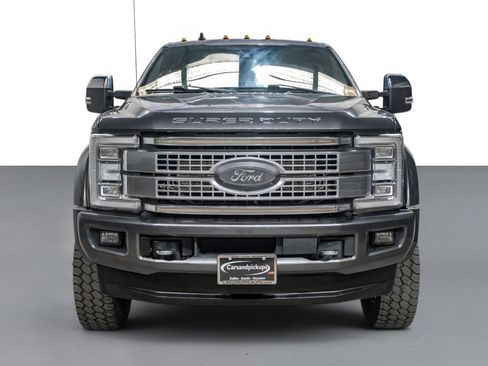 Used 2019 Ford F450 Platinum w/ Platinum Ultimate Package AWD/4WD image 3