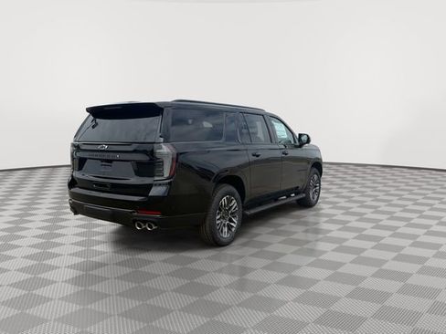 New 2026 Chevrolet Suburban Z71 w/ Z71 Off-Road Package AWD/4WD image 13