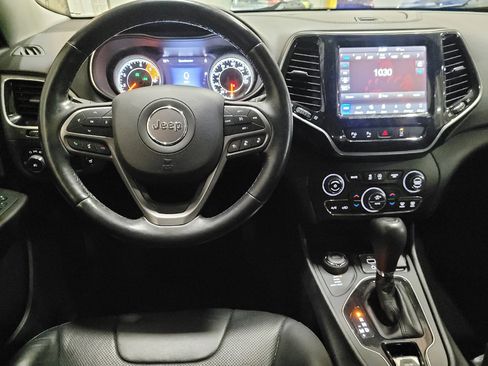 Used 2021 Jeep Cherokee Limited w/ Elite Package AWD/4WD image 22