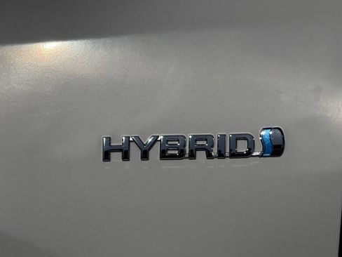 Used 2014 Toyota Camry SE FWD image 15