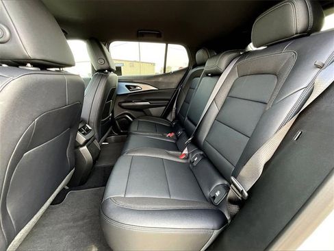 New 2026 Chevrolet Equinox EV LT image 13